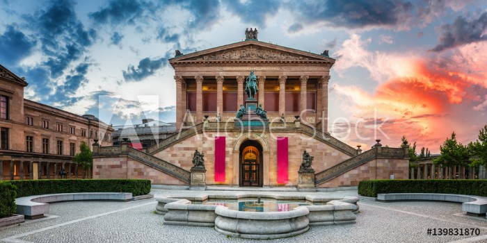 Picture of Berlin Old National Gallery at dawn